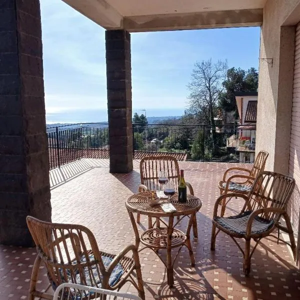 At Armando's Home، فندق في زافيرانا إتنيا