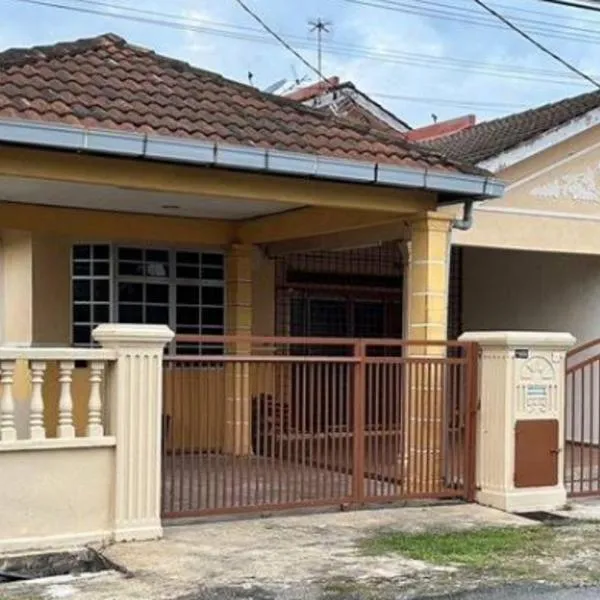 Homestay 3U MU5L1M Only, hotel em Cukai