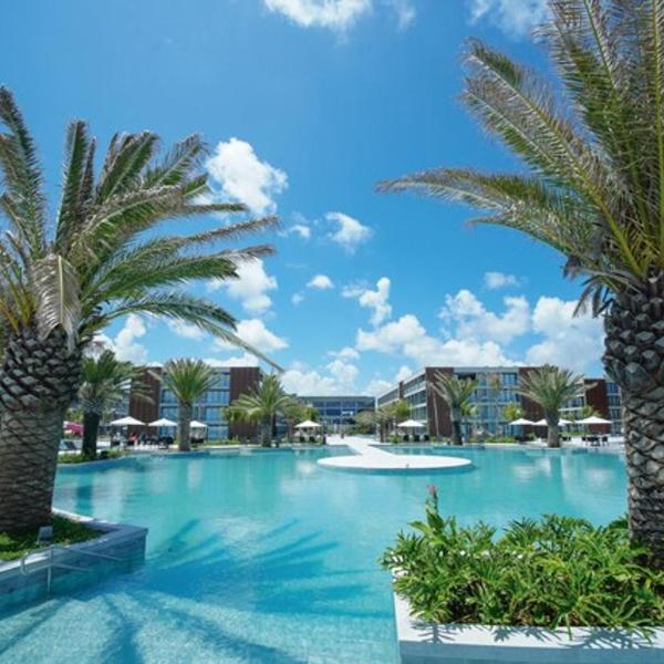 Porto 2 Life Resorts, Porto de Galinhas, muro alto