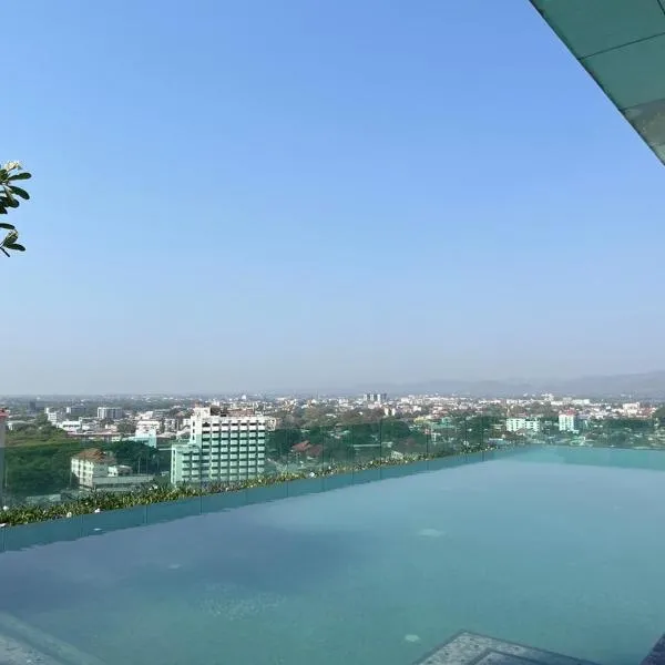 치앙마이에 위치한 호텔 Luxury Suite in the Heart of Chiang Mai
