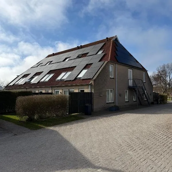Appartementenhotel Tjermelân Terschelling, hotel di Oosterend