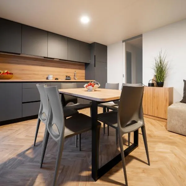 Punta Falconera camping & village, hotel u gradu Kaorle