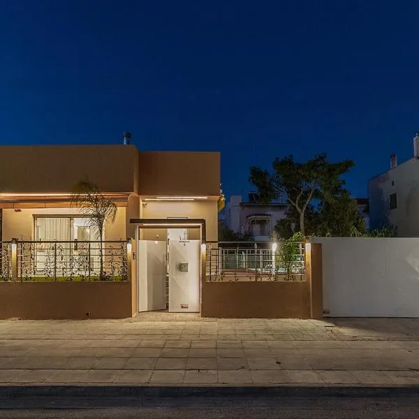 Villa Variana with private pool in Kifisia, hotel u Ateni