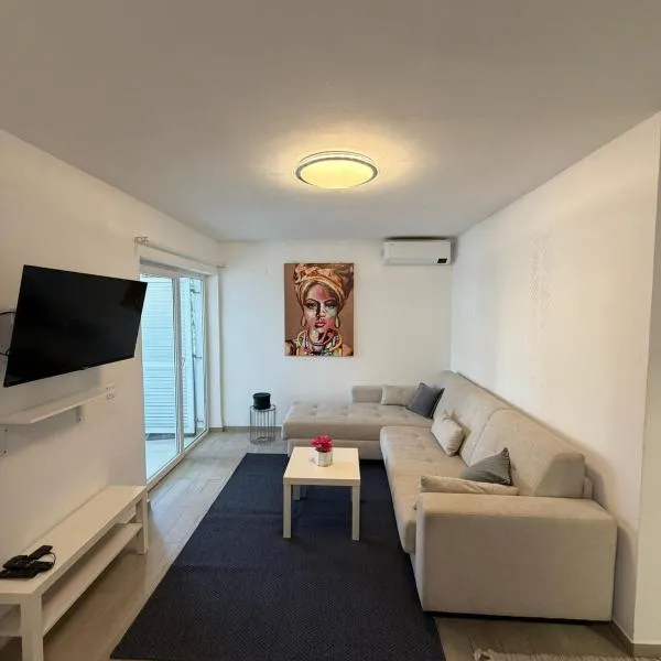 Sofia Apartments, Hotel in Malinska