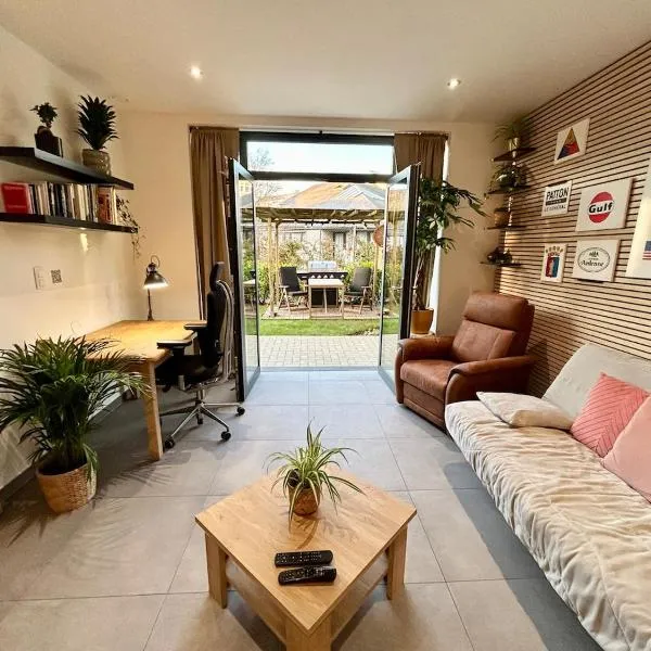 Appartement de Standing Plein Centre-Ville "L Atelier de Joss", hotel a Bastogne