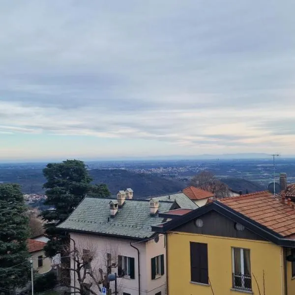 Brunate Funicolare Apartament, hotell sihtkohas Brunate