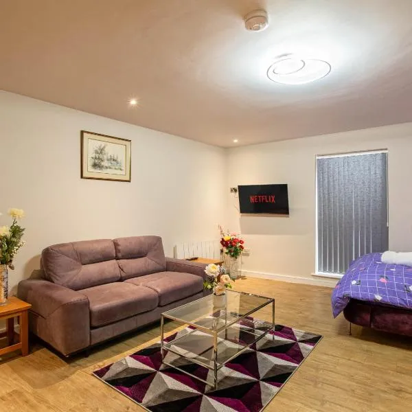 Urban Nest 1 Bed Apartment, hotel v destinácii Midland