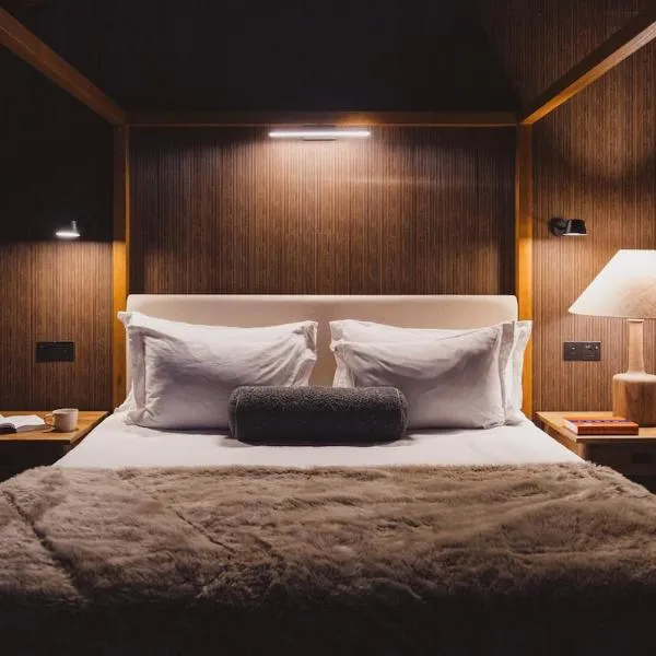 Luinga Beag, Luxury Cabin, Outdoor Stone Bath, Dog Friendly، فندق في آريسايغ