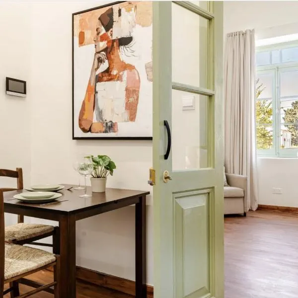 Limisso Luxury Residence In city Center, hotell i Limassol