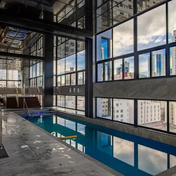 Hotel das Américas, Hotel in Balneário Camboriú