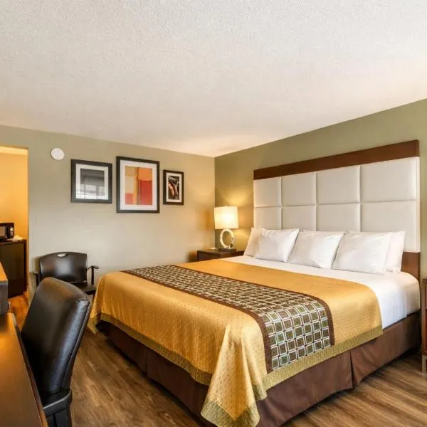 Deluxe Inn & Suites By OYO Miami OK, hotel a Miami