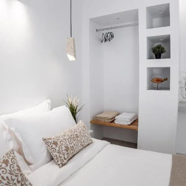 Mylos Design Suites, hotel di Perissa