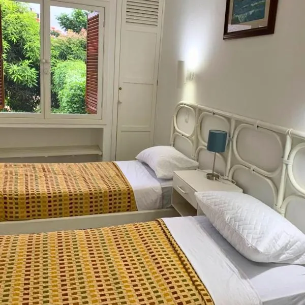 Hermosa Casa de 3 pisos、サメのホテル