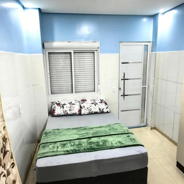 Apartamento 01 completo com vaga de estacionamento - Foto 2