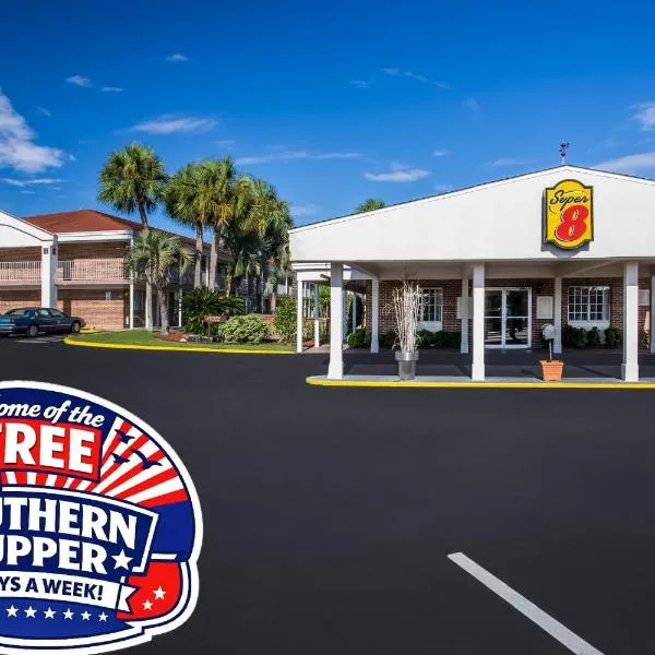 Super 8 by Wyndham Lake City, hotel a Lake City