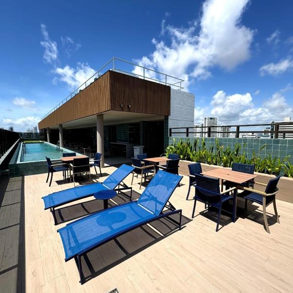 Studio no coração de Boa Viagem com rooftop vista 360º