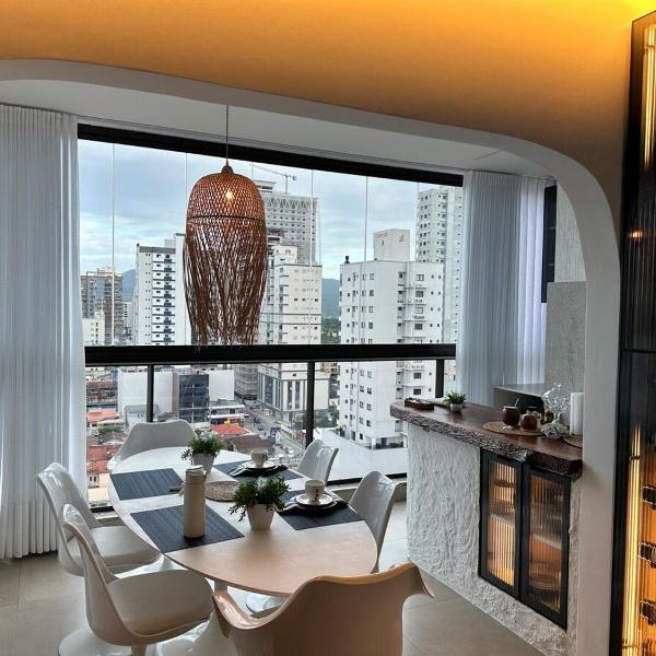 Suite Exclusiva em Ap Moderno na Meia Praia