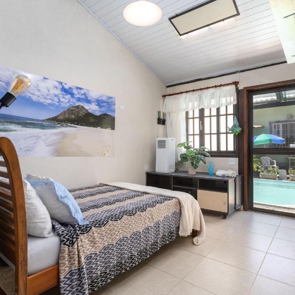RENOVADO - Boechat Loft 300m da Praia 3 Quartos Piscina Privativa Churrasqueira Jardim Wi-Fi 252 mpbs e Cozinha Completa - Indicado para Casais - Foto 2