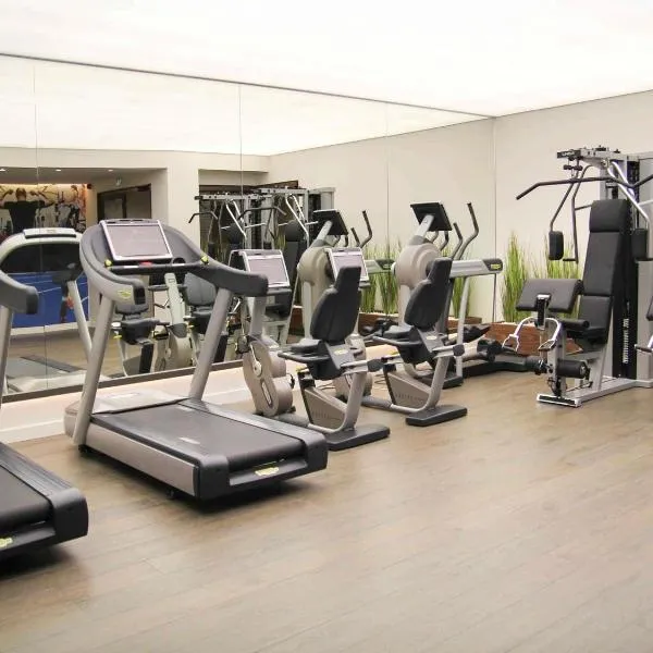 Mercure Orléans Centre Bords de Loire, hotel i Orléans