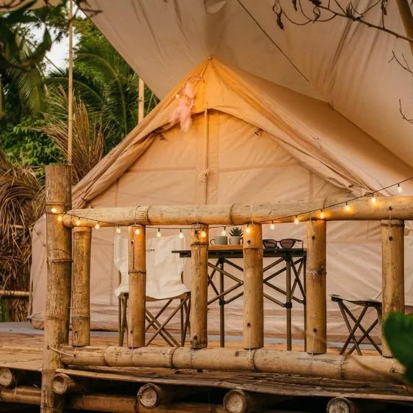 Camp Laya Daracoton Island، فندق في إل نيدو