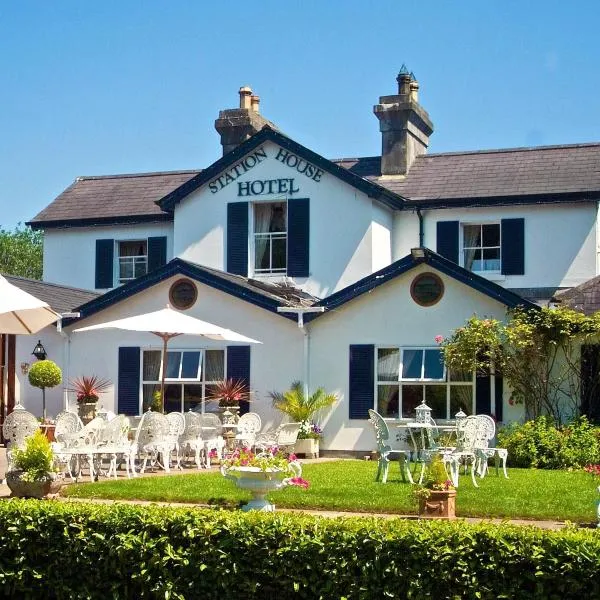 The Station House Hotel, hotel v destinaci Kilmessan