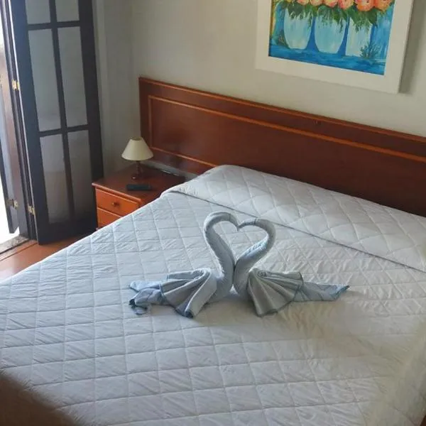 Pousada Normandy, hotel v destinaci São Lourenço