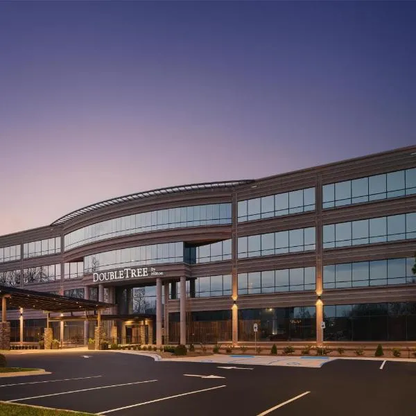 Doubletree By Hilton Greenville Airport, hotel en Greenville