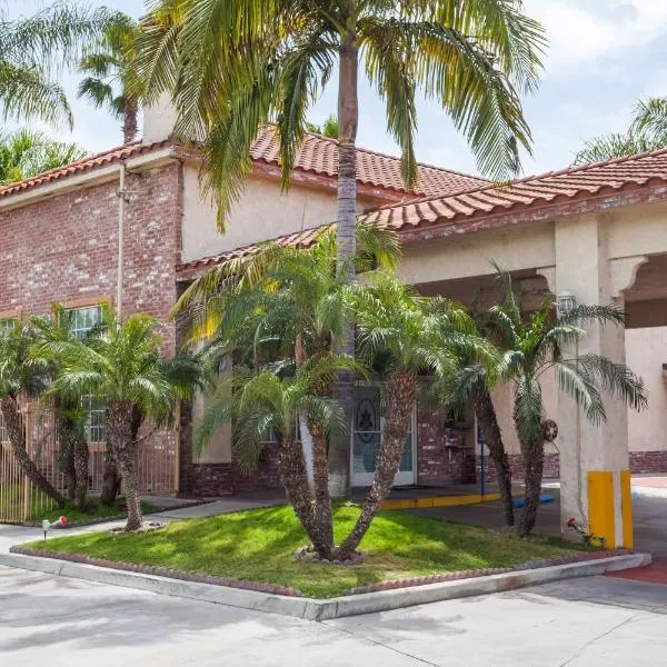 Days Inn & Suites by Wyndham South Gate, hôtel à South Gate