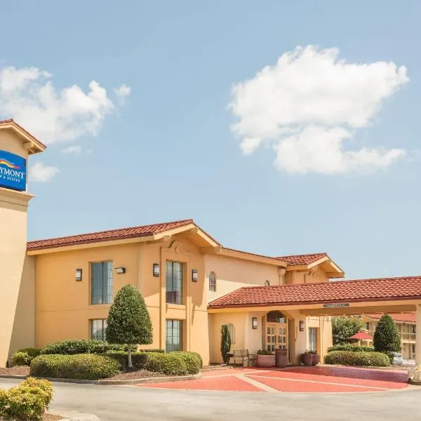Baymont by Wyndham Greenville Woodruff Rd, hotel in Greenville