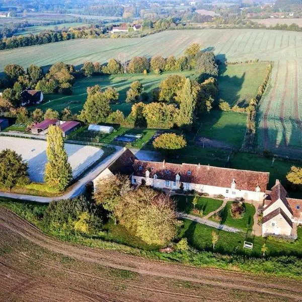 Domaine des Ecuries, hotel in Cour-Maugis-sur-Huisne