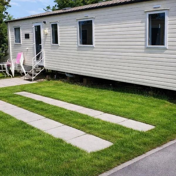 Rockley Park, Poole, 3 Bedroom Family Retreat in Poole, hotelli kohteessa Poole