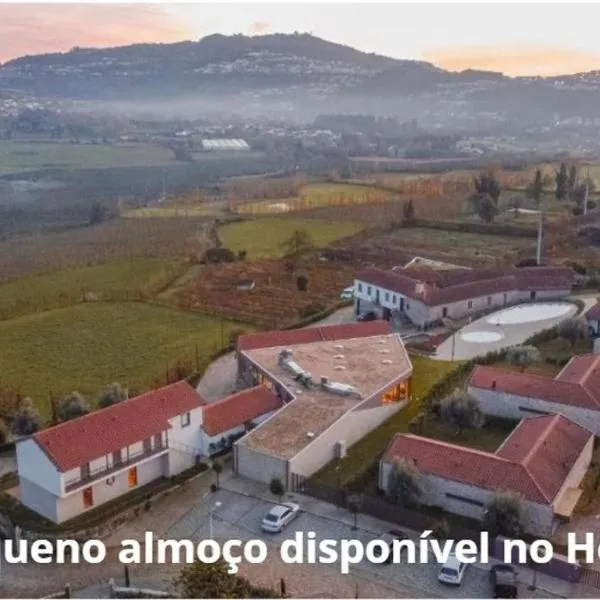 Quinta da Corredoura, Hotel Rural: Guimarães şehrinde bir otel