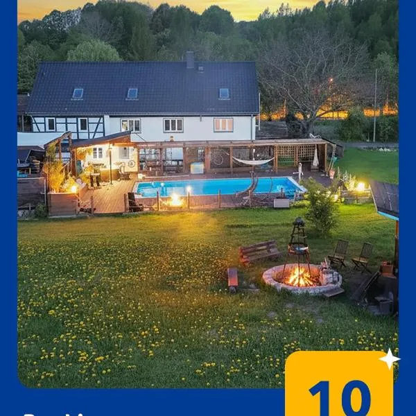 The Old Barn Luksusowa Stodoła z Całorocznym Jacuzzi Kominkiem i Widokiem na Wzgórza i Las dla 8-10 osób na Dolnym Śląsku min 2 noce, hotel in Płóczki Górne