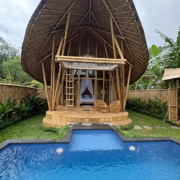Bamboo Garden Villa, ξενοδοχείο σε Selat