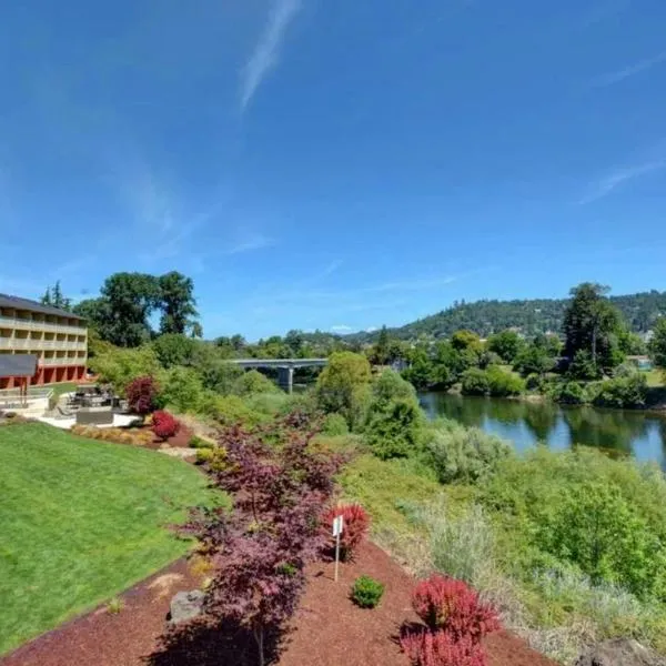 The Lodge at Roseburg, hotel a Roseburg