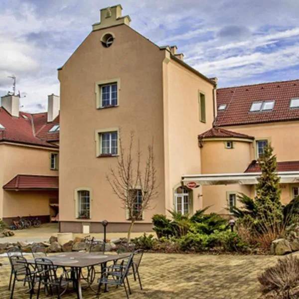 Hotel Allvet, hotel v destinácii Drnovice