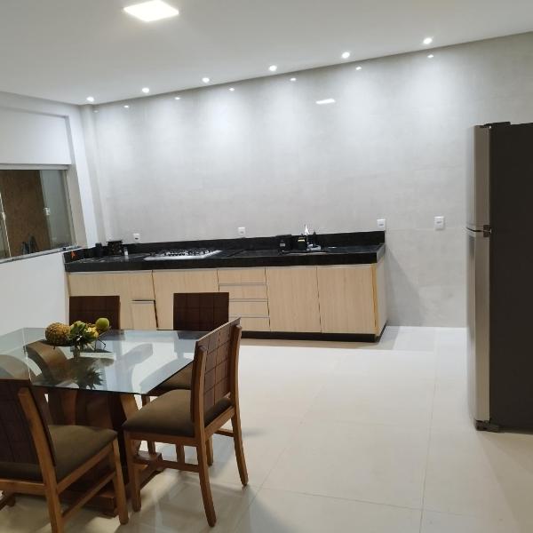1 Quarto compartilhado em casa