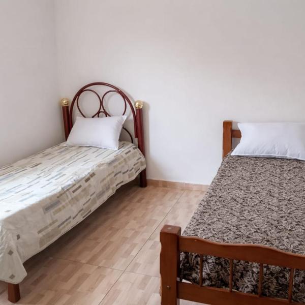 Casa independente e espaçosa em Poços de caldas - Foto 2