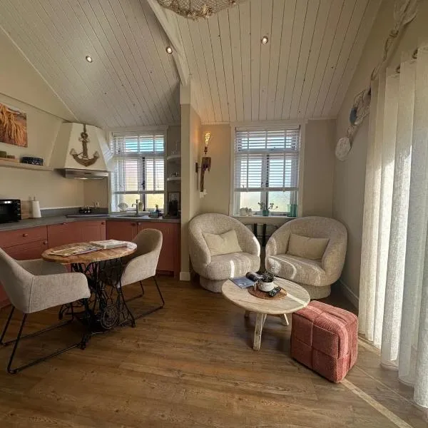 Beach House Texel, hotel in De Koog
