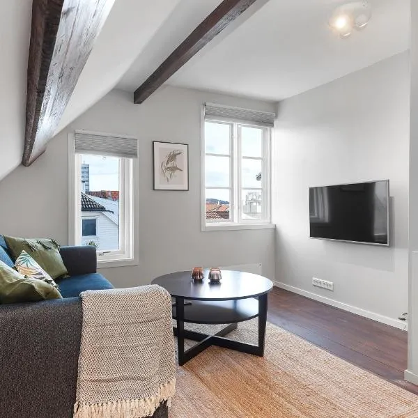 Central and cozy Apartment - parking included!, hotel em Stavanger