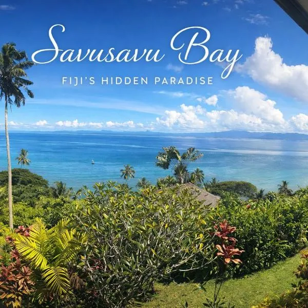Luxury Ocean View Villa, Savusavu Bay, Blue Bayou Bure with Starlink, Hotel in Savusavu