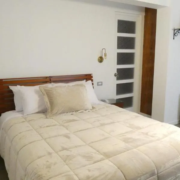 MAKEYA Home-Hotel، فندق في تشورين