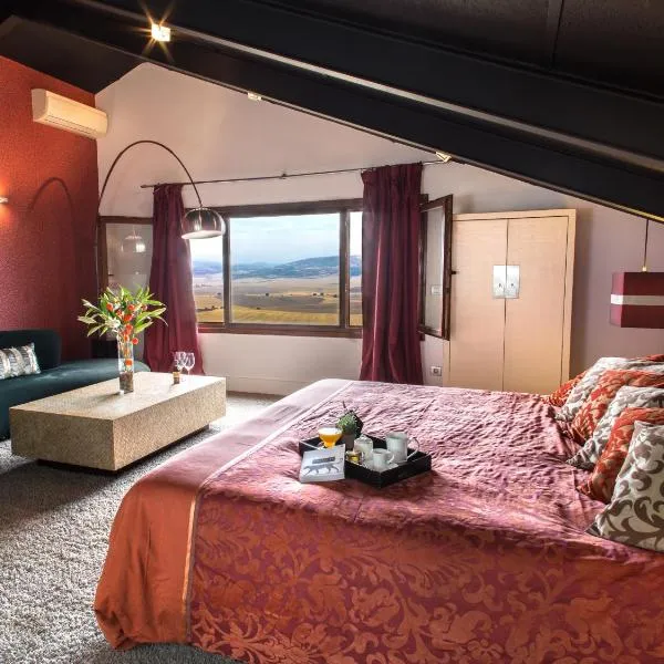 Hotel Cardamomo Sigüenza, hotel Carabiasban