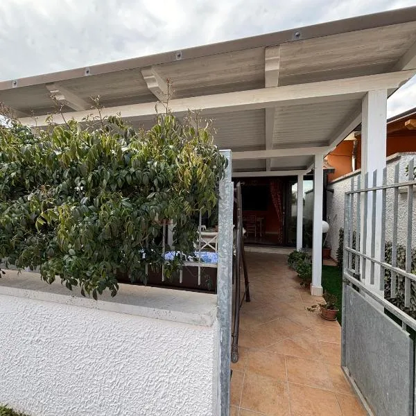 Casa al mare Residence Giardino Mediterraneo, Pizzo, hotel in Fondaco Vecchio