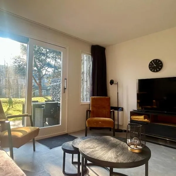 Prins Heerlijk Amelander Kaap 81, hotel v destinaci Hollum