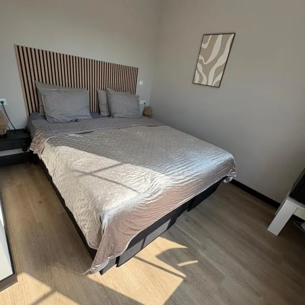 Voogdtstraat 7, hotel in Sluis