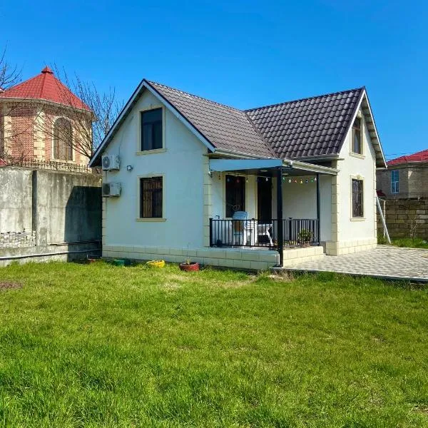 Praqa House, hotel em Lankaran