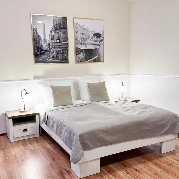 Quartier Sophia - Exklusives Souterrain-Apartment am Goethepark, מלון בויימאר