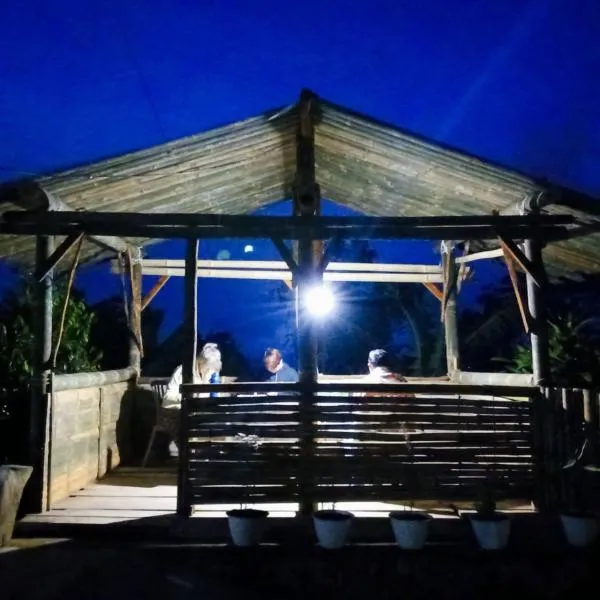 Karleta Homestay, Hotel in Ruteng