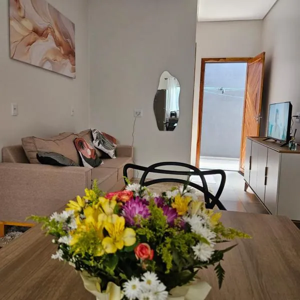 Apartamento completo - a 3 minutos do centro, hôtel à Alta Floresta